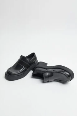 Miista Lib Black Loafers -Miista E8 lib black loafers 02