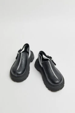 Miista Ota Black Mules -Miista E8 ota black mules 04