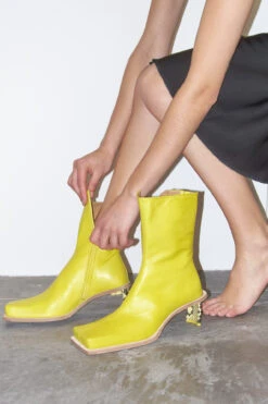 Miista Brenda Yellow Ankle Boots 13 Miista Brenda Yellow Ankle Boots -Miista EC miista brenda yellow 03