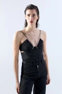 Miista Yang Black Top