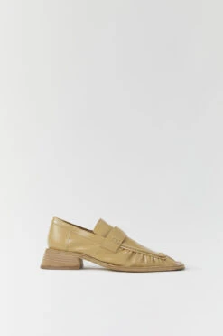 Miista Airi Cream Loafers -Miista Miista airi cream loafers 01