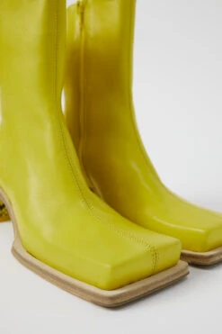 Miista Brenda Yellow Ankle Boots 16 Miista Brenda Yellow Ankle Boots -Miista Miista brenda yellow ankle boots 02