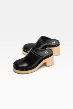 Miista Ophelia Black Clogs -Miista e8 ophelia black clogs 3