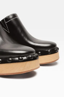 Miista Ophelia Black Clogs -Miista e8 ophelia black clogs 5