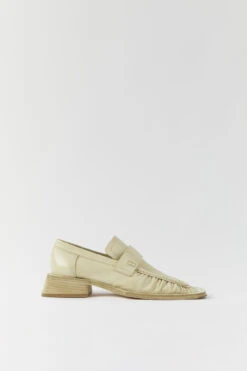 Miista Airi Beige Loafers -Miista miista airi beige loafers 01