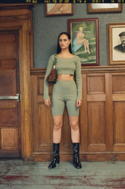 Miista Uzma Green Shorts -Miista miista bodil top uzma shorts carlotta boots evie bag LS 1