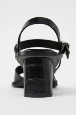 Miista Tara Black Sandals -Miista miista tara black croc 05